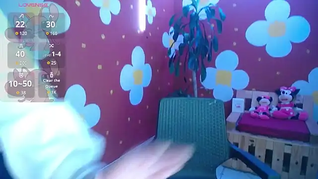 Snapshot of dollspicy chatting on December 2025 12:44:02 PM dollspicy online show from December 2025 12:44:02 PM