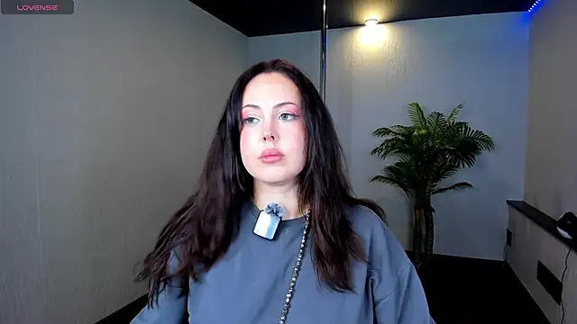 Snapshot of AlbaLimory chatting on June 2026 01:22:02 PM AlbaLimory online show from June 2026 01:22:02 PM