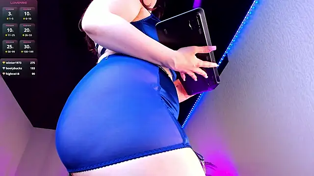 AlbaLimory online show from April 2026 01:12:01 PM