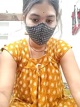 Snapshot of Cut_madhuri chatting on April 2026 07:36:01 AM Cut madhuri online show from April 2026 07:36:01 AM