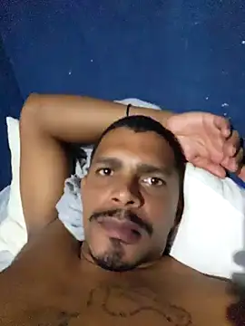 marreta240675 online show from April 2026 10:04:01 PM