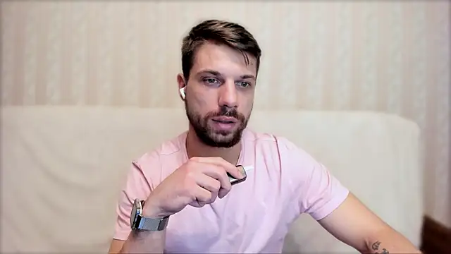 Tony Wolf online show from March 2026 10:34:01 PM