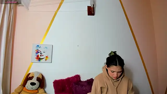 MapeDiamond online show from April 2026 02:02:01 PM