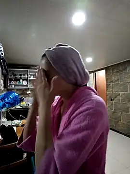 MapeDiamond online show from January 2026 10:49:02 PM