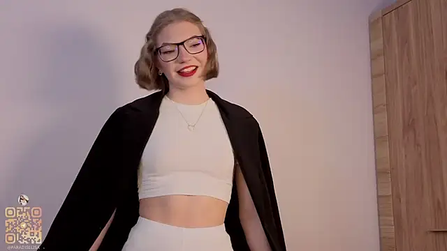 JeaneneWoltz online show from March 2026 06:13:01 PM