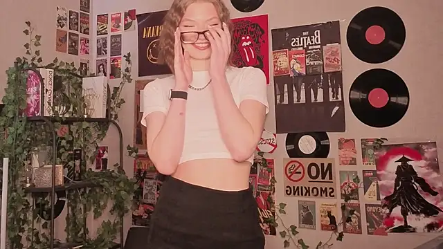 JeaneneWoltz online show from January 2026 09:05:01 AM