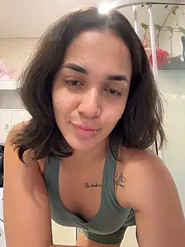 Snapshot of MiaMorenoo chatting on January 2026 04:00:02 PM MiaMorenoo online show from January 2026 04:00:02 PM