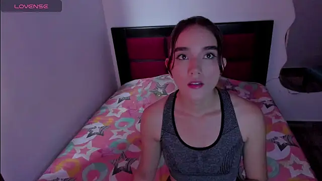 CRISTAL T2 online show from February 2026 06:49:02 PM