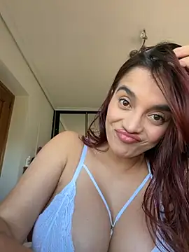 lara beker online show from April 2026 04:37:01 PM