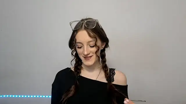 LisaBoddy online show from January 2026 01:17:02 PM