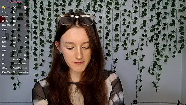 LisaBoddy online show from February 2026 01:41:02 PM