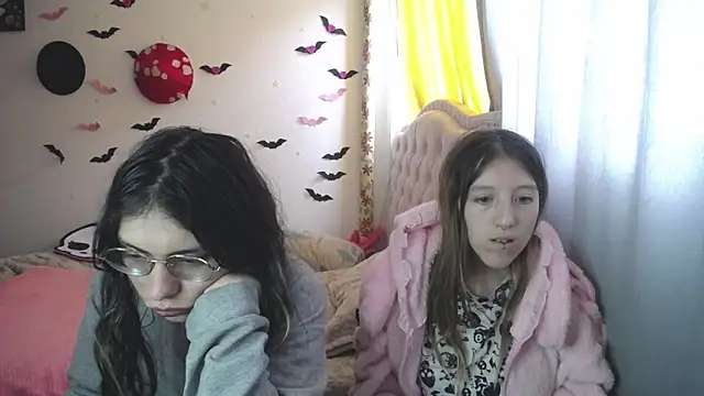 Briar y Blair online show from March 2026 04:12:02 PM