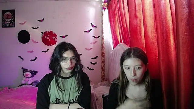 Briar y Blair online show from April 2026 03:28:01 PM