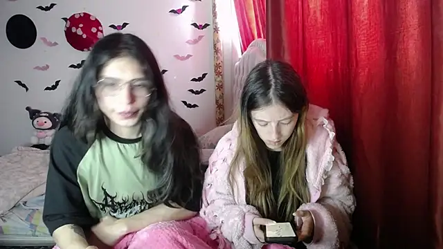 Briar y Blair online show from April 2026 02:43:01 PM