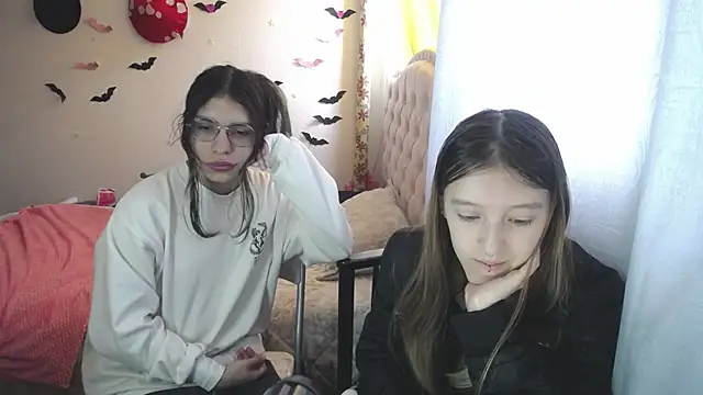 Briar y Blair online show from March 2026 02:35:02 PM