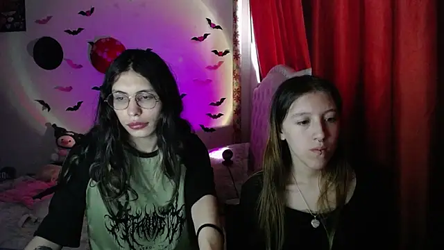 Briar y Blair online show from April 2026 08:35:01 PM