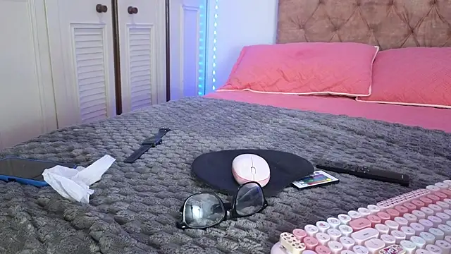 Valery  lovex online show from March 2026 08:44:01 AM