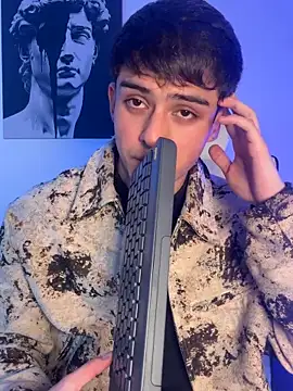 lian fooxx online show from February 2026 03:17:02 AM