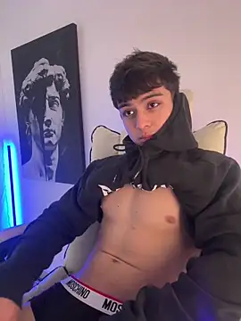 lian fooxx online show from March 2026 04:12:01 AM