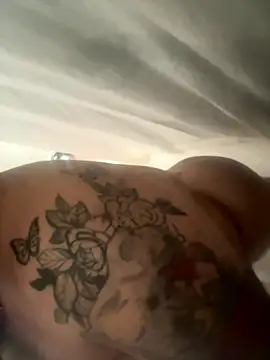 Melody39 online show from December 2025 11:43:01 PM