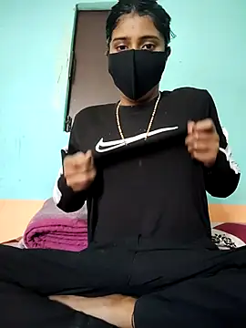 Snapshot of Aaradhya-Rani chatting on January 2026 06:17:01 AM Aaradhya-Rani online show from January 2026 06:17:01 AM