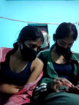 Snapshot of Aaradhya-Rani chatting on January 2026 05:51:01 PM Aaradhya-Rani online show from January 2026 05:51:01 PM