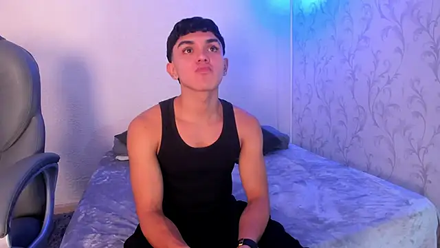 Snapshot of _TaylorBlack chatting on December 2025 11:34:02 AM TaylorBlack online show from December 2025 11:34:02 AM