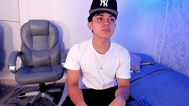 Snapshot of _TaylorBlack chatting on February 2026 11:41:01 AM TaylorBlack online show from February 2026 11:41:01 AM