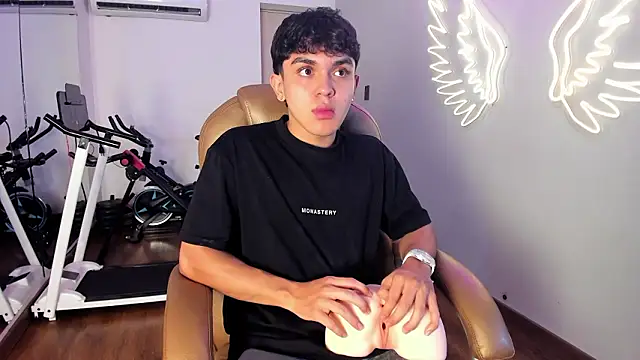 Snapshot of _TaylorBlack chatting on February 2026 12:07:01 PM TaylorBlack online show from February 2026 12:07:01 PM