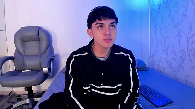 Snapshot of _TaylorBlack chatting on January 2026 11:25:02 AM TaylorBlack online show from January 2026 11:25:02 AM