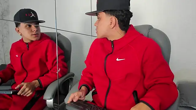  TaylorBlack online show from April 2026 11:45:01 AM