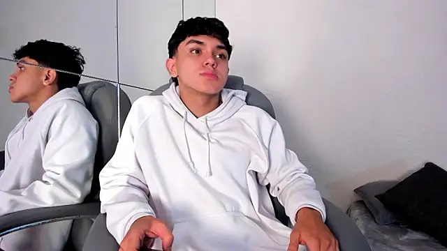  TaylorBlack online show from March 2026 11:39:02 AM