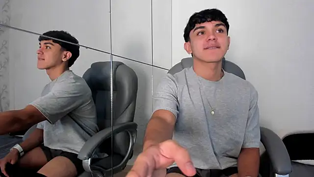  TaylorBlack online show from March 2026 11:51:01 AM