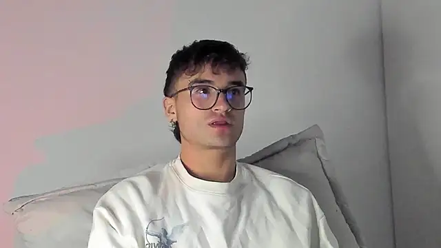 charlie dicker online show from February 2026 01:52:01 AM