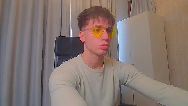 KellenWest online show from March 2026 10:43:02 AM