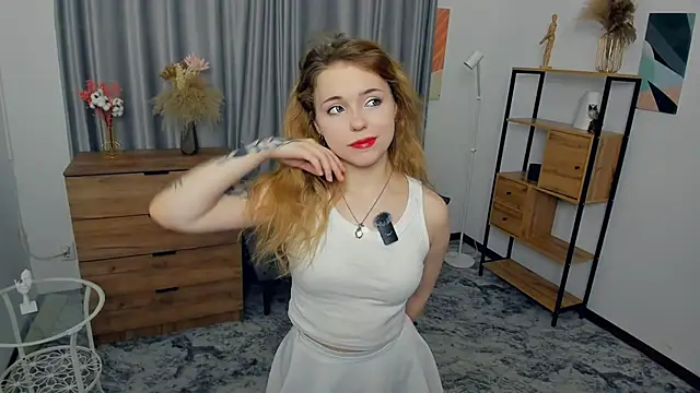 KymWestgaard online show from January 2026 07:48:01 AM