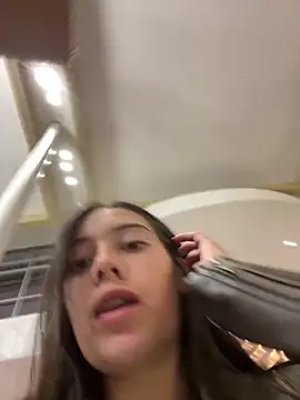 Snapshot of vanesita_ chatting on February 2026 12:19:02 AM vanesita online show from February 2026 12:19:02 AM