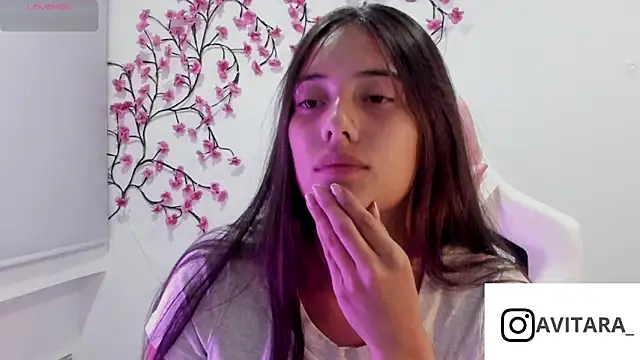 vanesita  online show from May 2026 02:59:01 AM