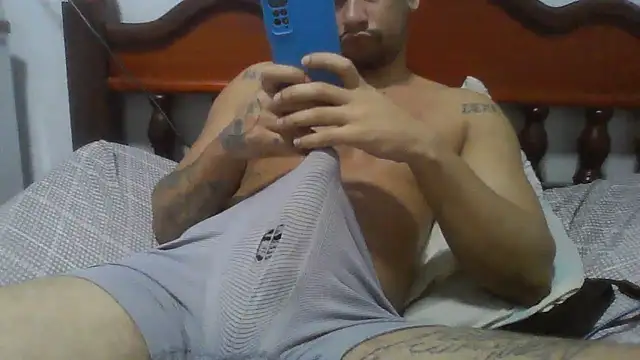 Snapshot of moreno_dotado22 chatting on May 2026 04:58:01 PM moreno dotado22 online show from May 2026 04:58:01 PM