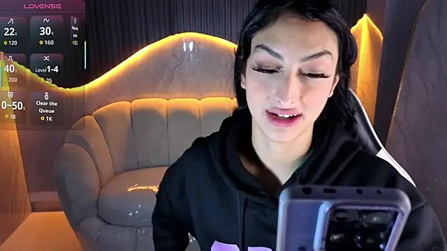 Tifany Tx online show from March 2026 12:50:02 PM