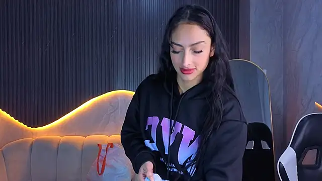 Snapshot of Tifany_Tx chatting on February 2026 12:27:01 PM Tifany Tx online show from February 2026 12:27:01 PM