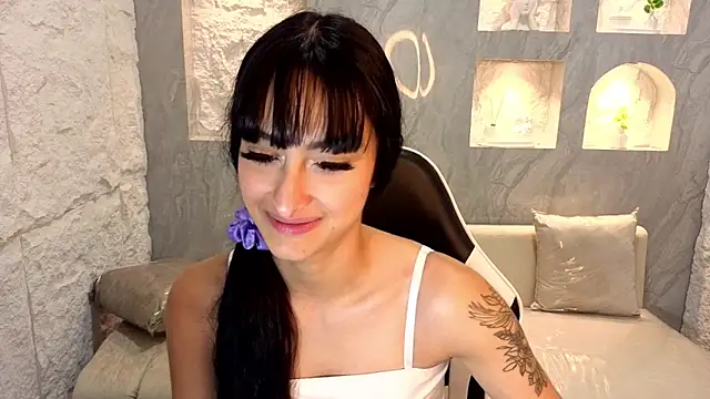 Snapshot of Tifany_Tx chatting on December 2025 12:38:01 PM Tifany Tx online show from December 2025 12:38:01 PM