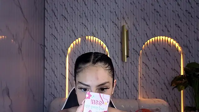 Snapshot of Tifany_Tx chatting on February 2026 12:38:01 PM Tifany Tx online show from February 2026 12:38:01 PM