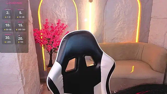 Snapshot of Tifany_Tx chatting on February 2026 07:58:01 PM Tifany Tx online show from February 2026 07:58:01 PM