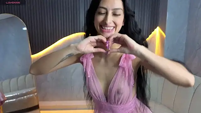 Tifany Tx online show from June 2026 07:04:01 PM