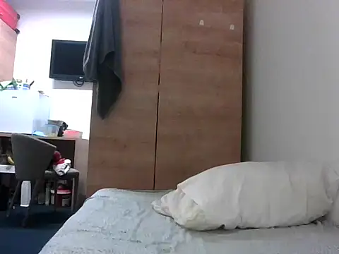 sweetpinoy2027 online show from February 2026 05:38:01 AM