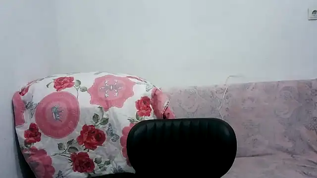 Snapshot of kobra21turki chatting on February 2026 04:49:01 PM kobra21turki online show from February 2026 04:49:01 PM