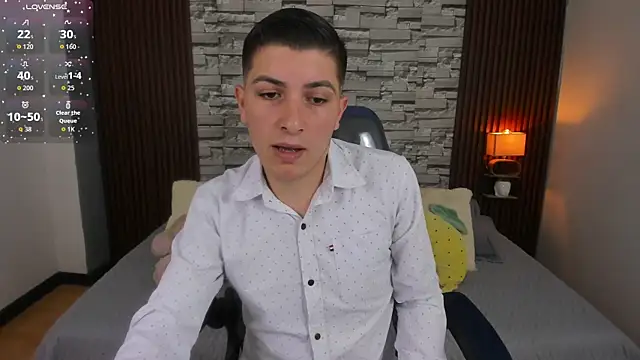 Snapshot of Teddy_18 chatting on December 2025 07:51:02 PM Teddy 18 online show from December 2025 07:51:02 PM