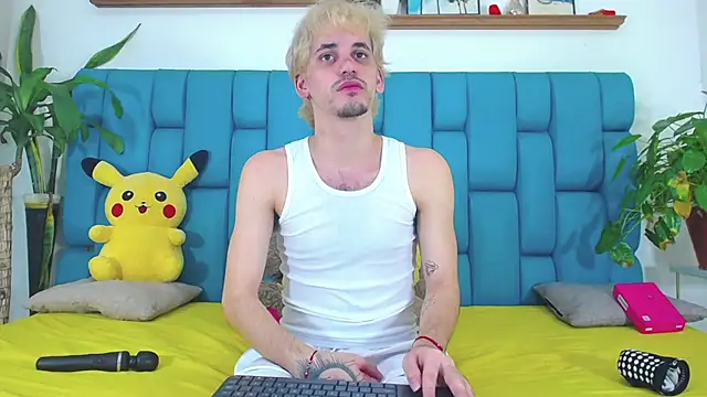 Snapshot of boy_Dirty_X chatting on July 2026 05:19:02 AM boy Dirty X online show from July 2026 05:19:02 AM