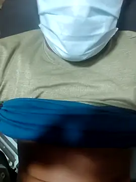  alexzz1155  online show from January 2026 04:38:01 AM